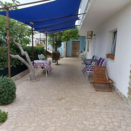 Apartments With A Parking Space Pag - 6325 Đảo Pag Ngoại thất bức ảnh