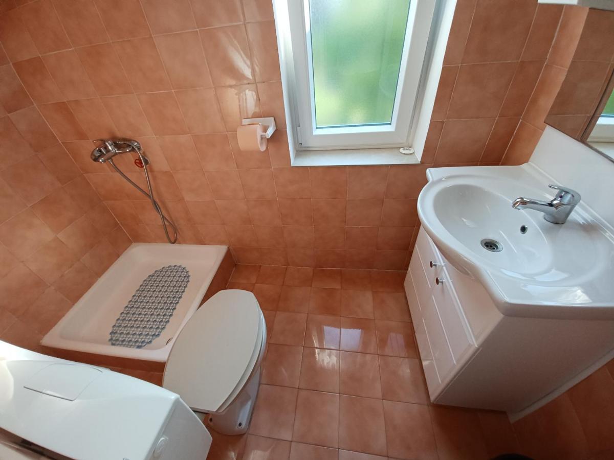Apartments With A Parking Space Pag - 6325 Đảo Pag Ngoại thất bức ảnh